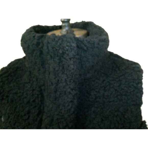 NWT M Womens Weatherproof Faux Sherpa Fleece Fur Vest Black SOFT Snap Zipper Clo - Picture 3 of 7